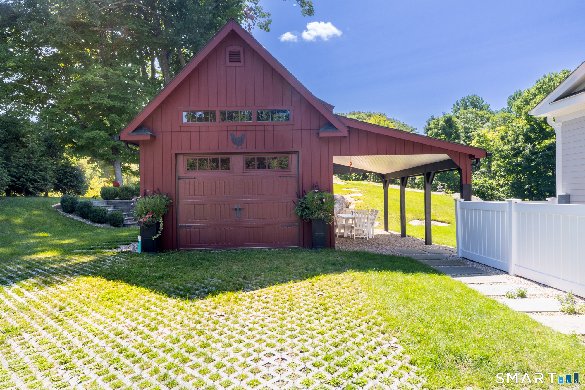 263 Peaceable Street Ridgefield CT 06877