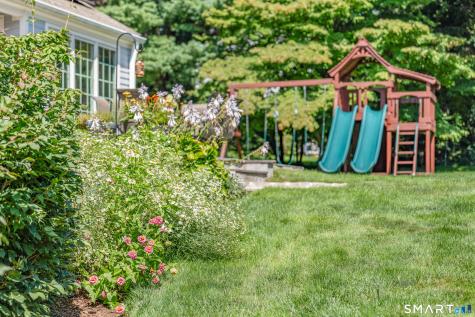 23 Jonathan Road New Canaan CT 06840