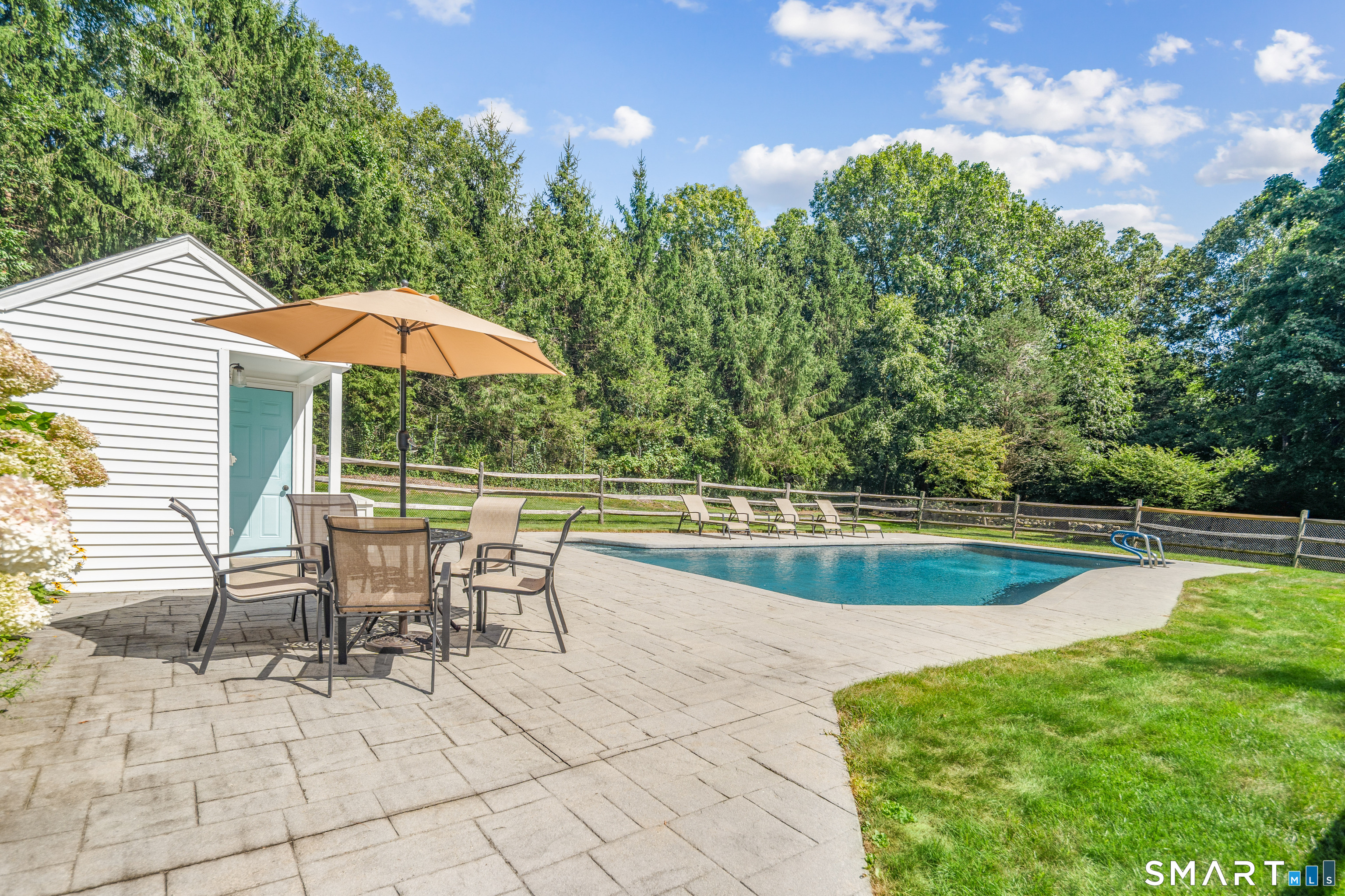 23 Jonathan Road New Canaan CT 06840