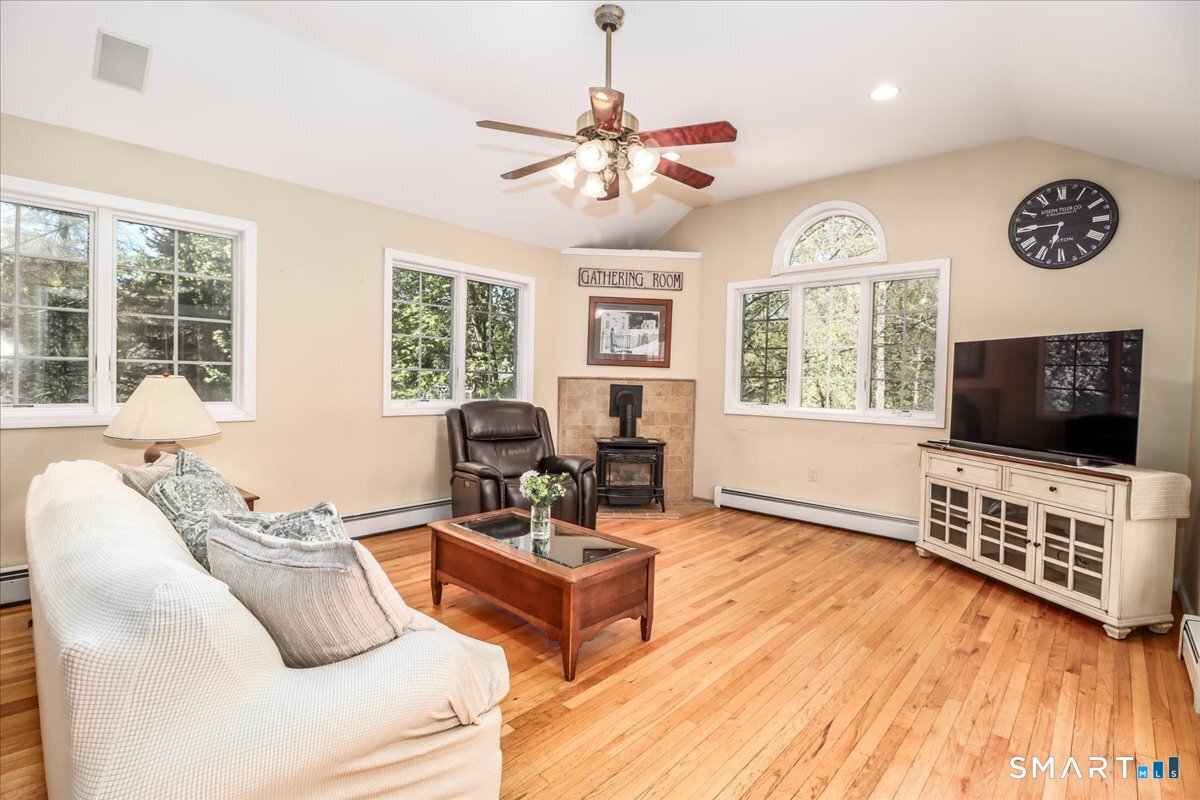 315 Booth Hill Road Trumbull CT 06611