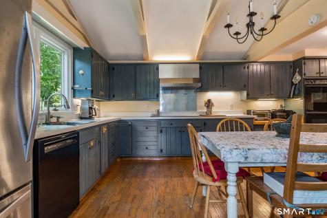25 Knob Hill Road Madison CT 06443