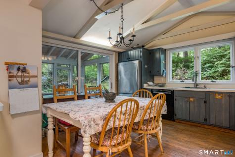 25 Knob Hill Road Madison CT 06443