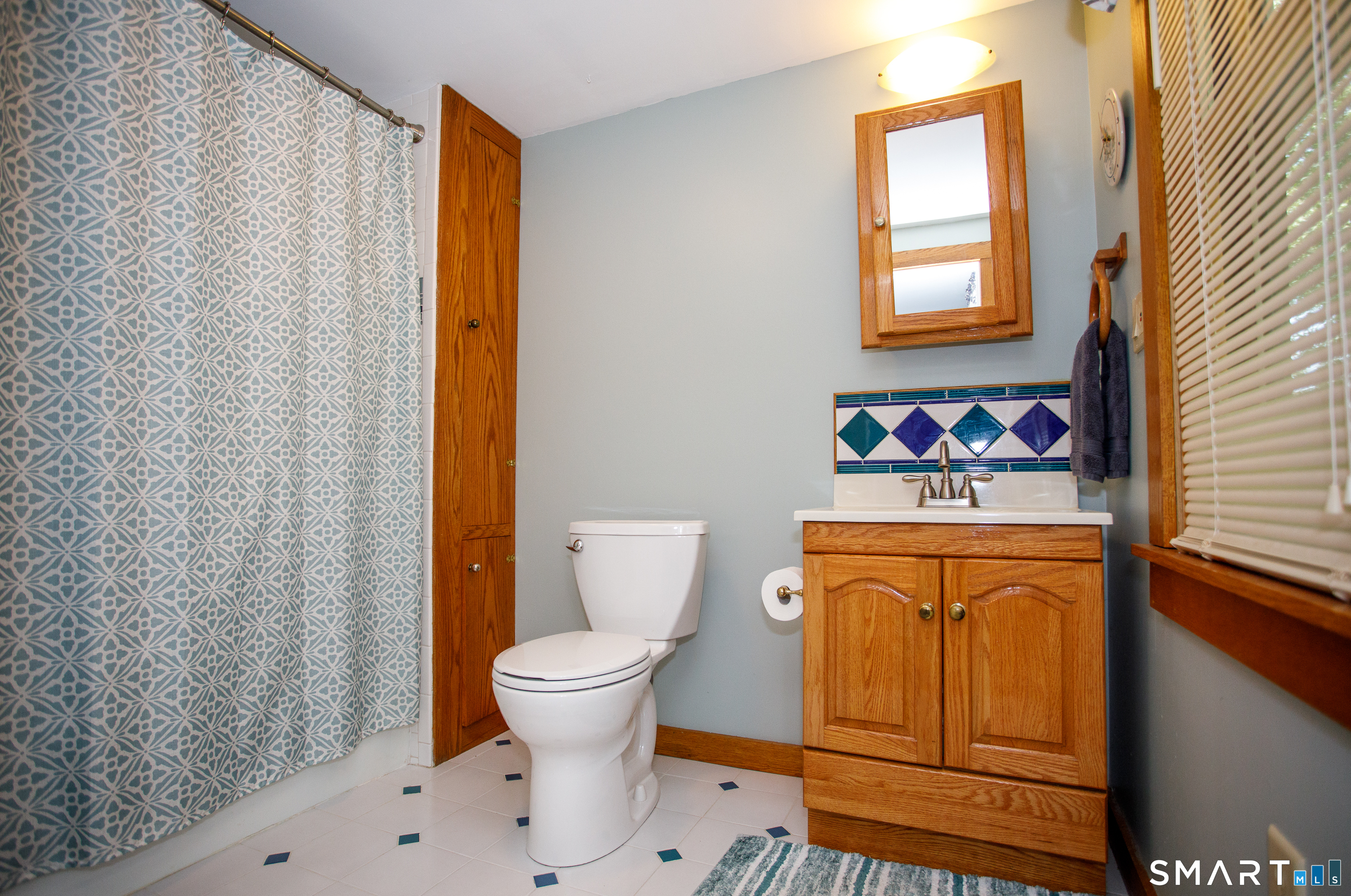 27 Laurel Circle Drive Norwich CT 06360