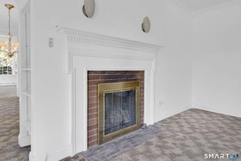53 Alexander Street Manchester CT 06040