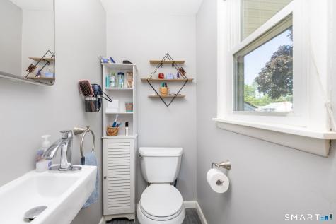 63 Westpoint Terrace West Hartford CT 06107