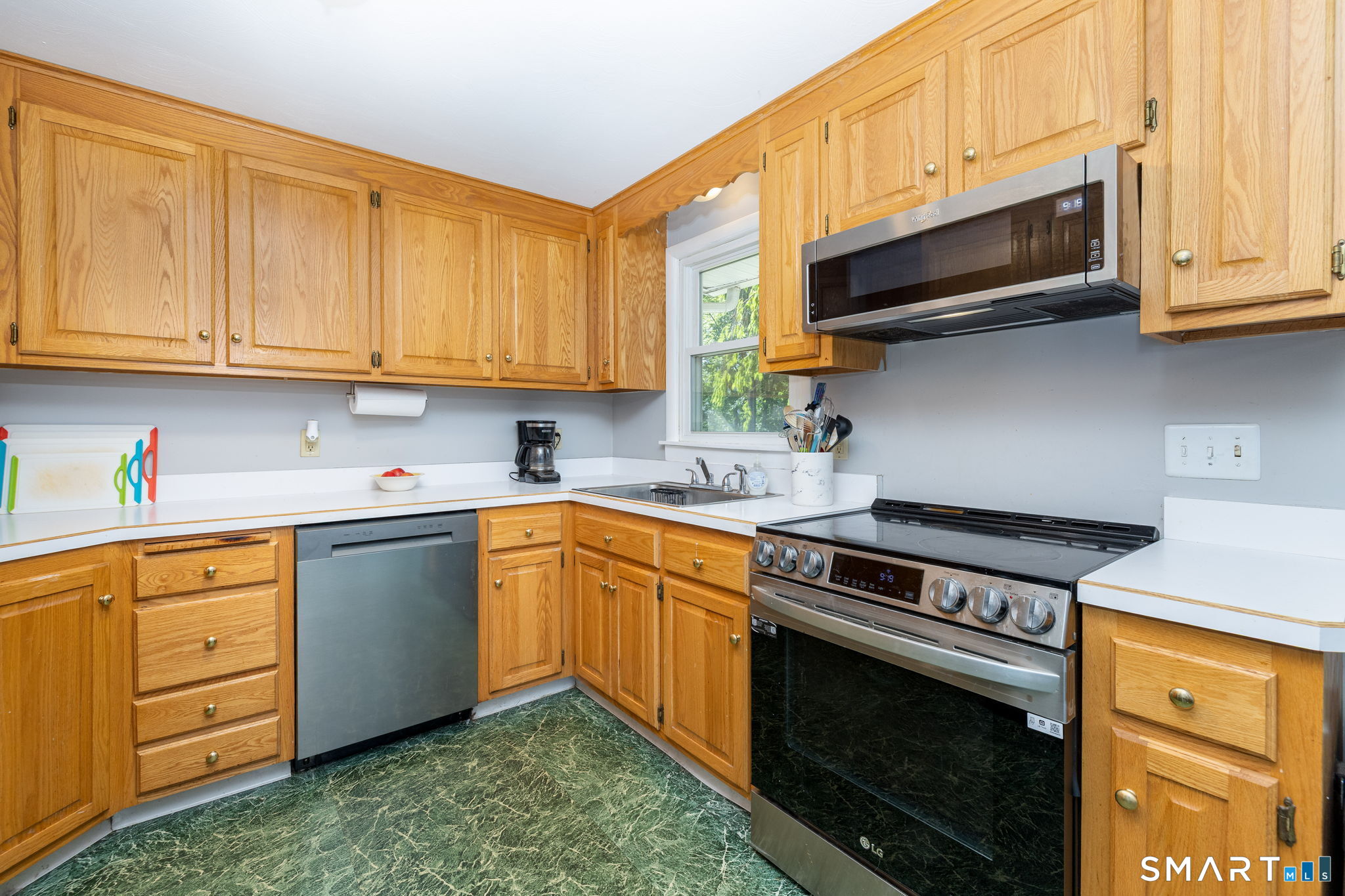 63 Westpoint Terrace West Hartford CT 06107