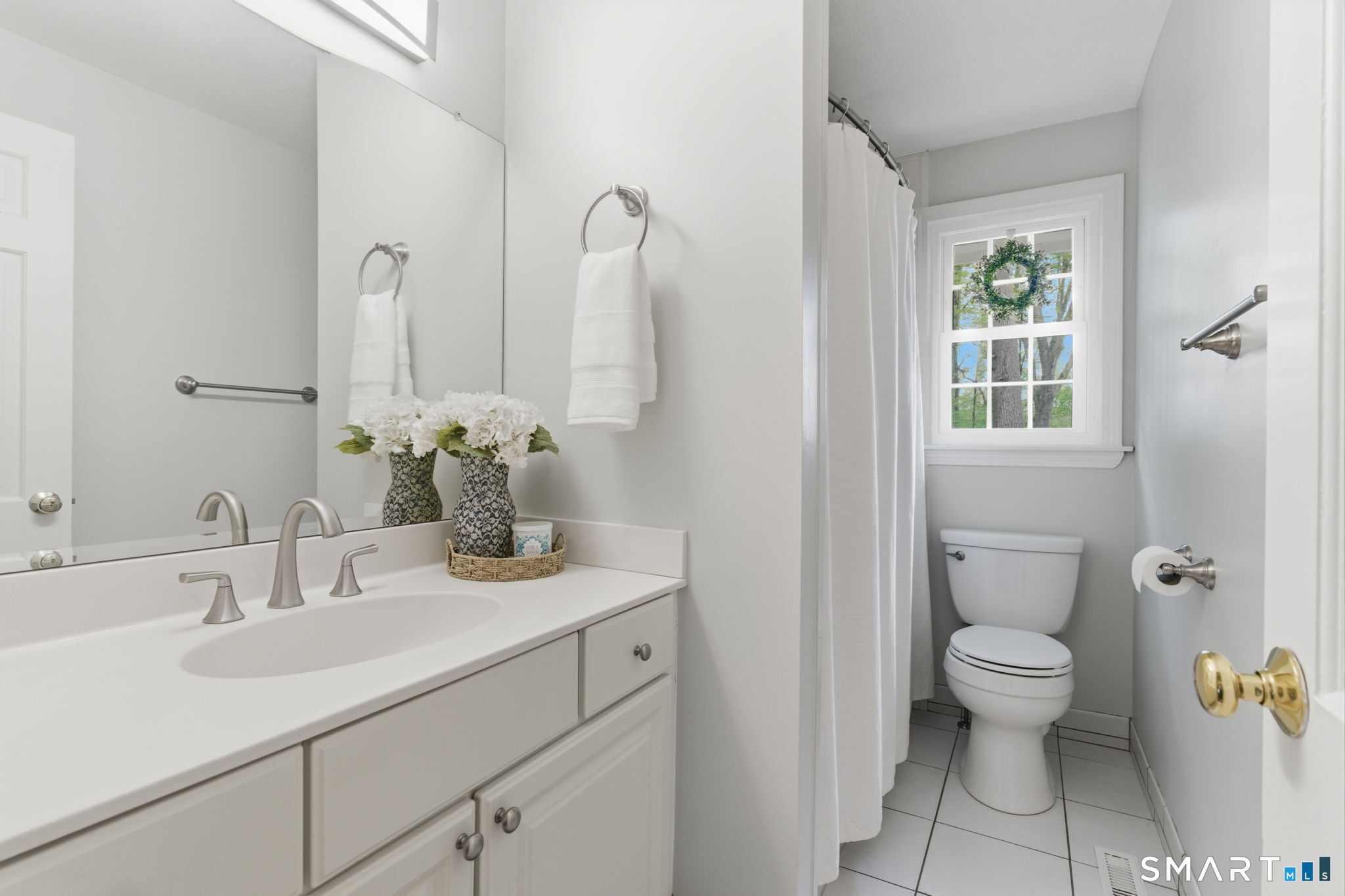 3 Branch Brook Drive Simsbury CT 06070