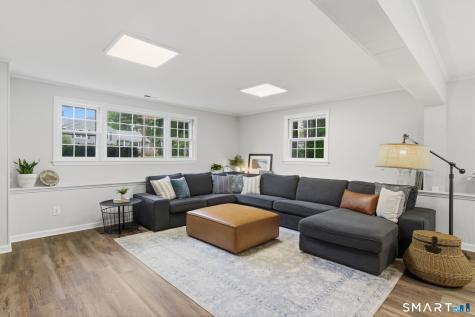 3 Branch Brook Drive Simsbury CT 06070