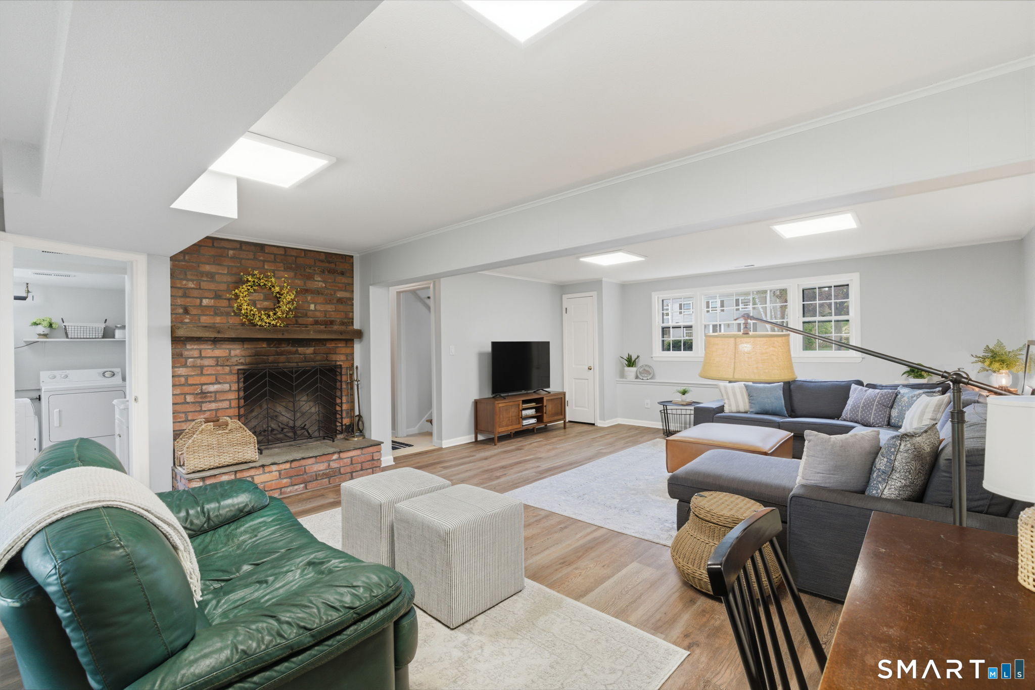 3 Branch Brook Drive Simsbury CT 06070