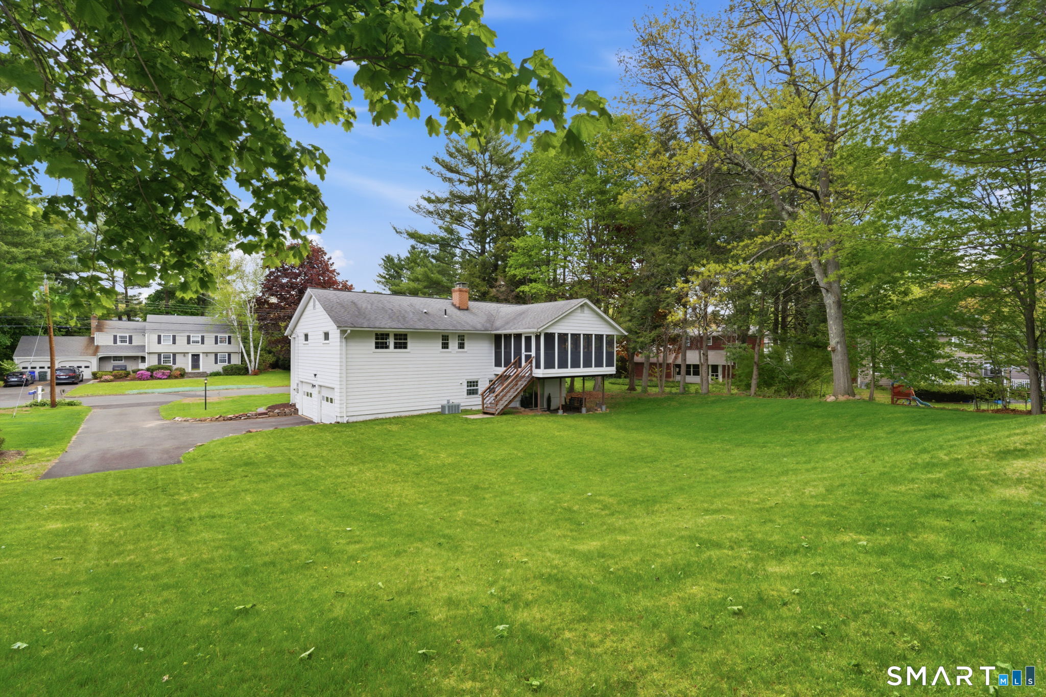 3 Branch Brook Drive Simsbury CT 06070
