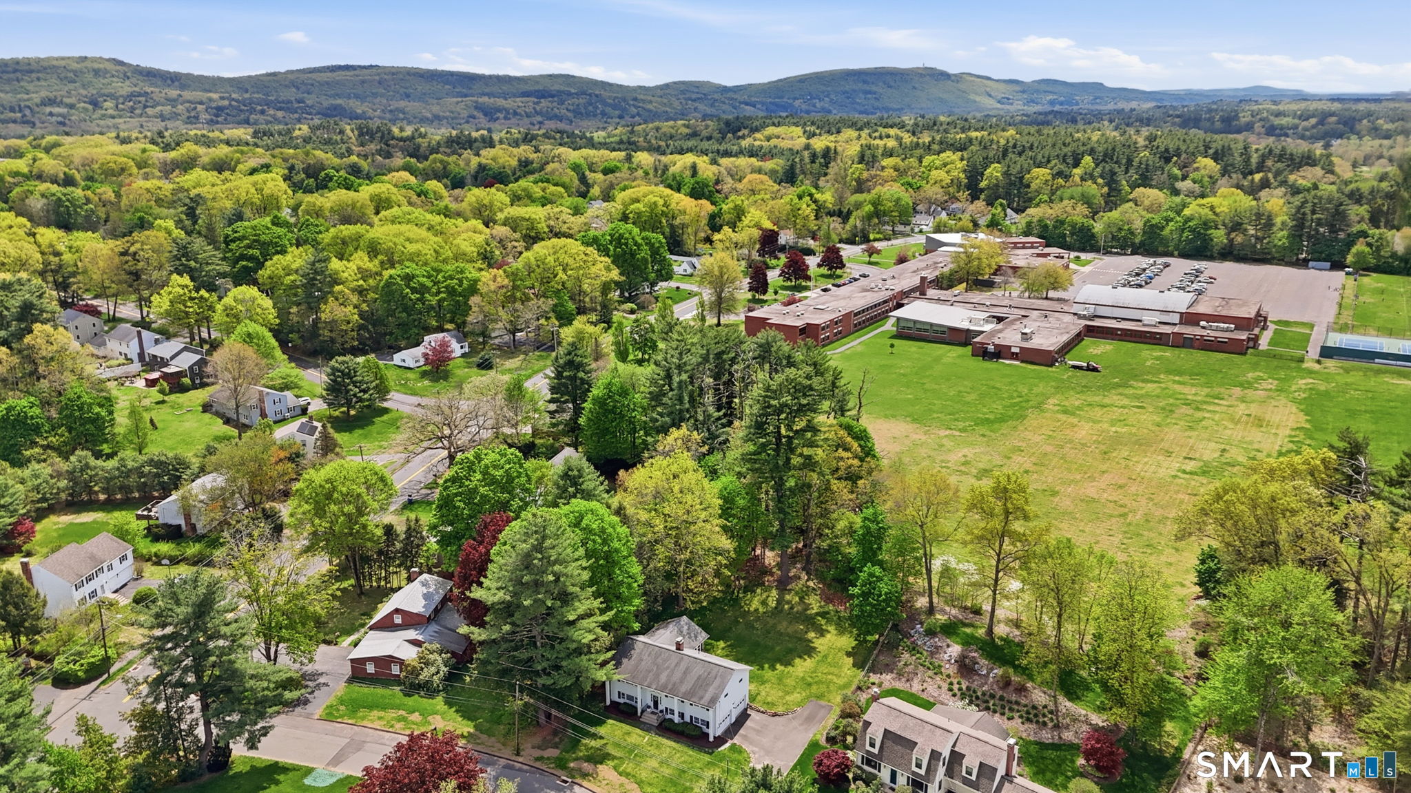 3 Branch Brook Drive Simsbury CT 06070