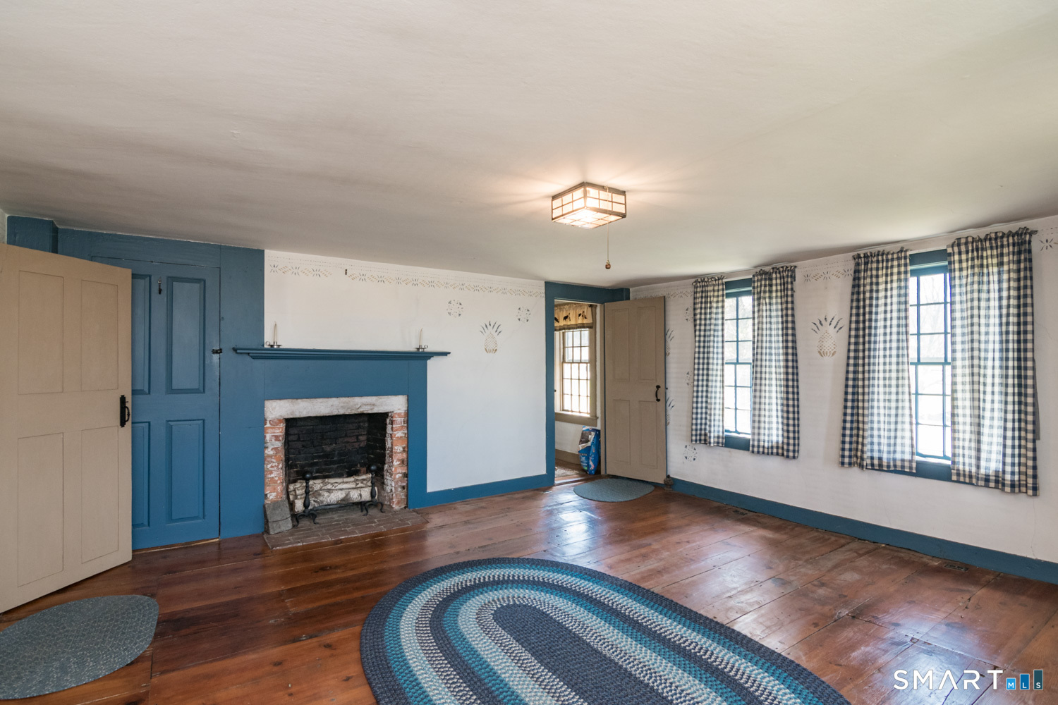 246 Heritage Road Putnam CT 06260