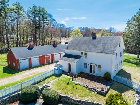 246 Heritage Road Putnam CT 06260