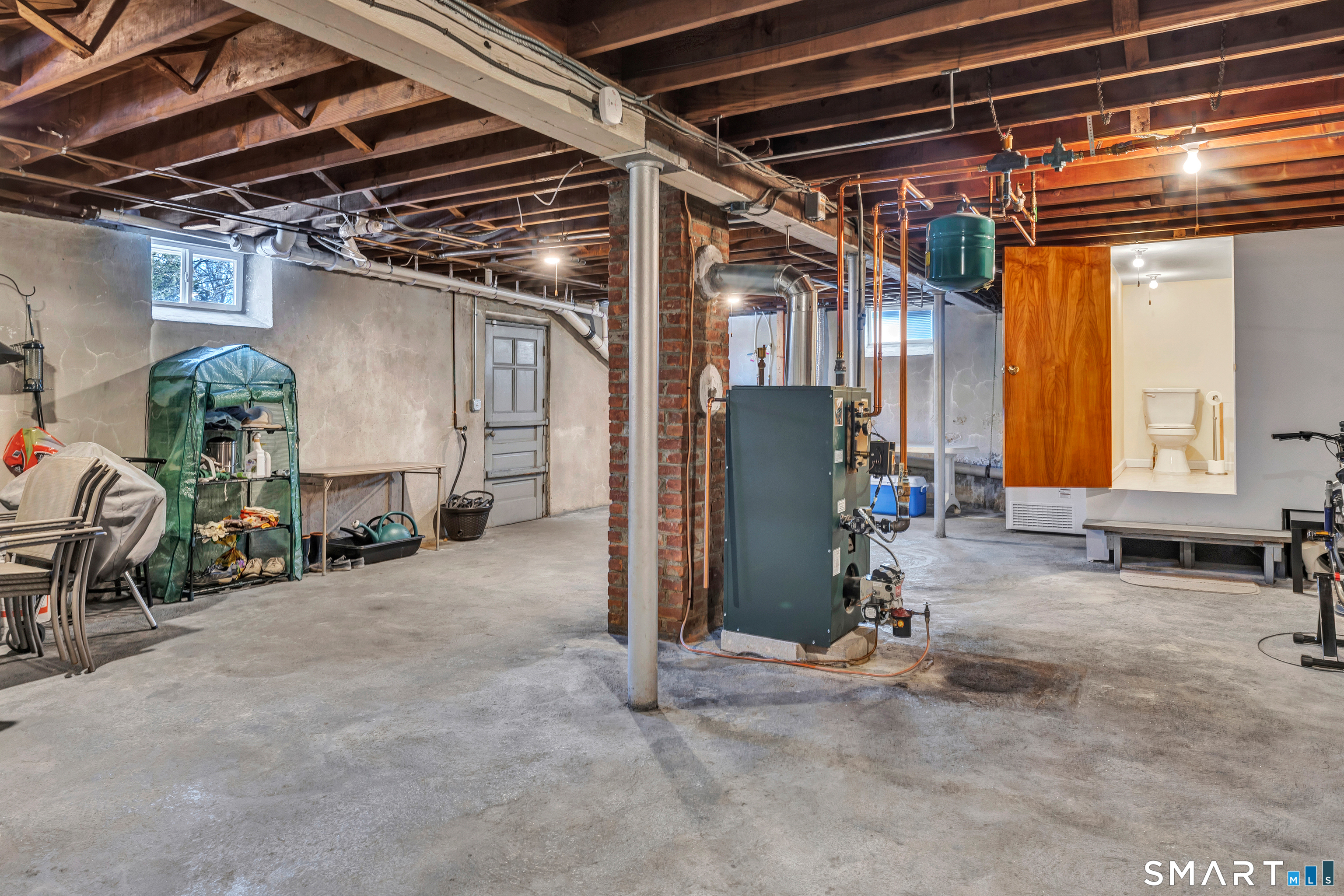 44 Morningside Drive Ansonia CT 06401