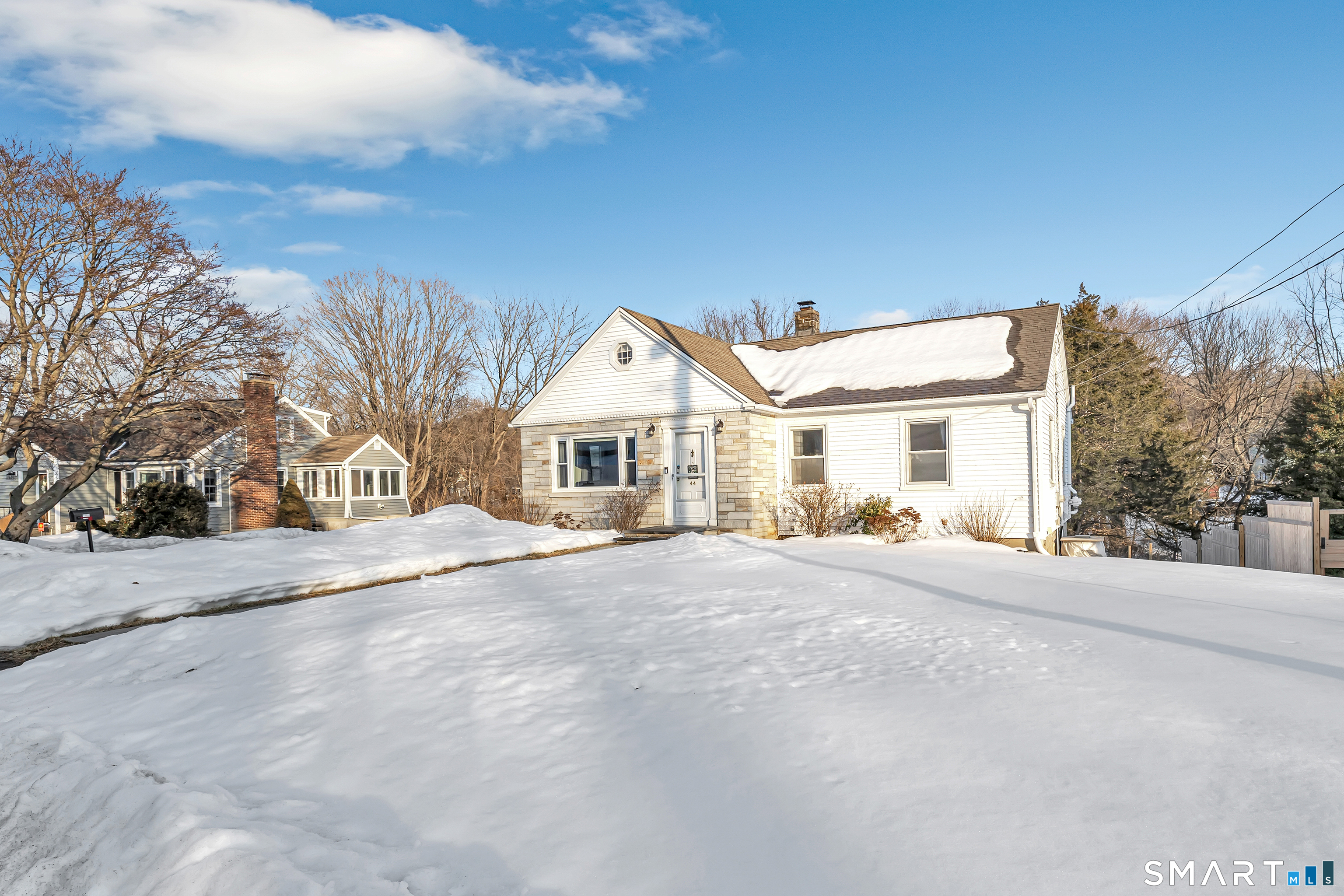 44 Morningside Drive Ansonia CT 06401