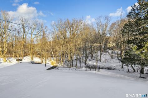 44 Morningside Drive Ansonia CT 06401