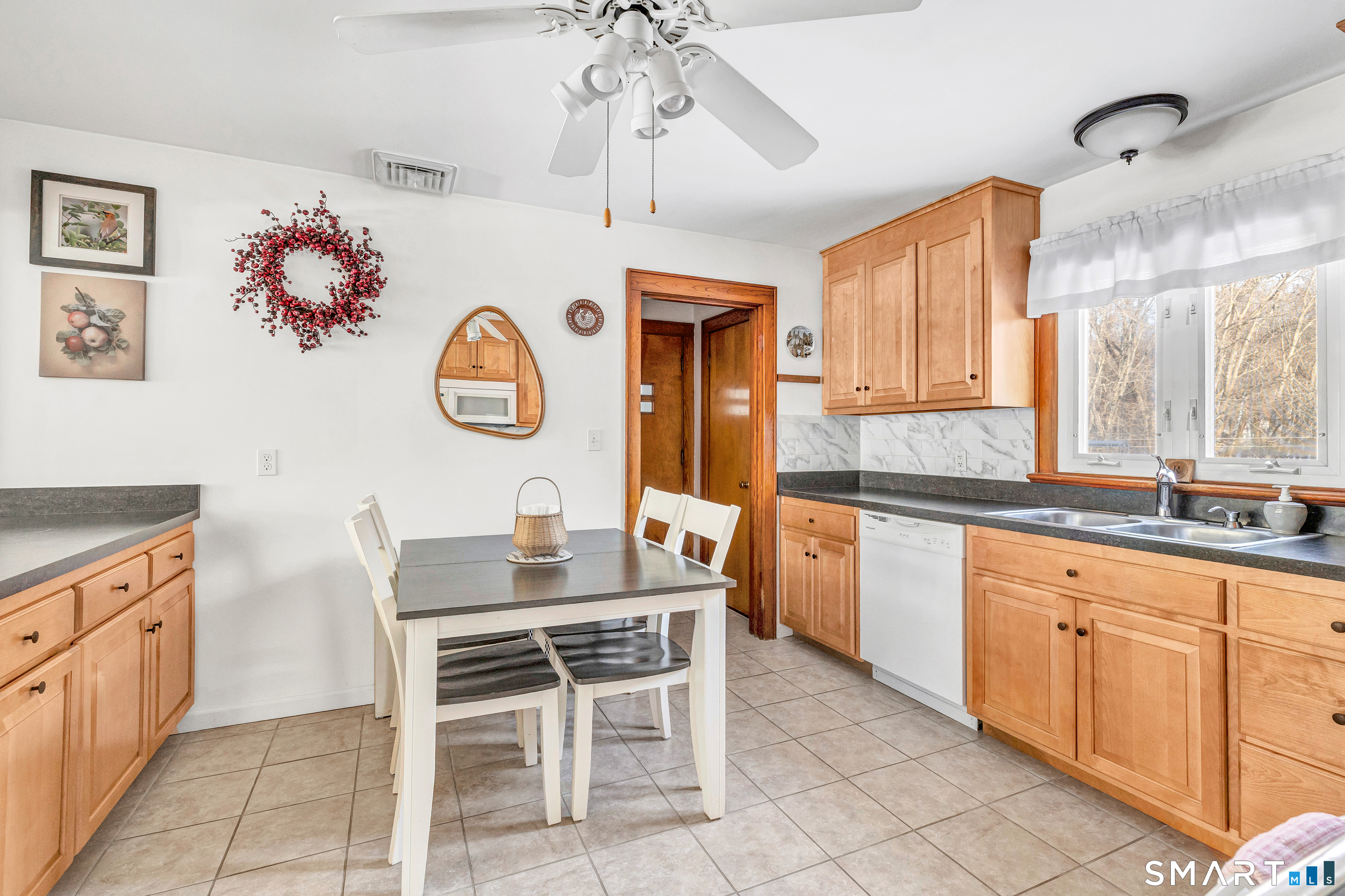 44 Morningside Drive Ansonia CT 06401