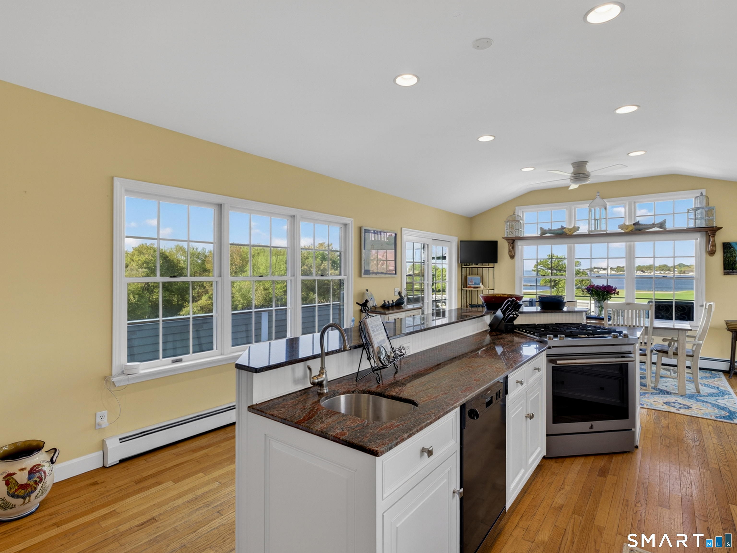 839 Eastern Point Road Groton CT 06340
