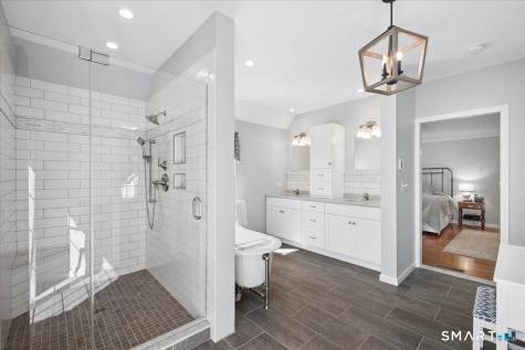 135 W King Street Danbury CT 06811