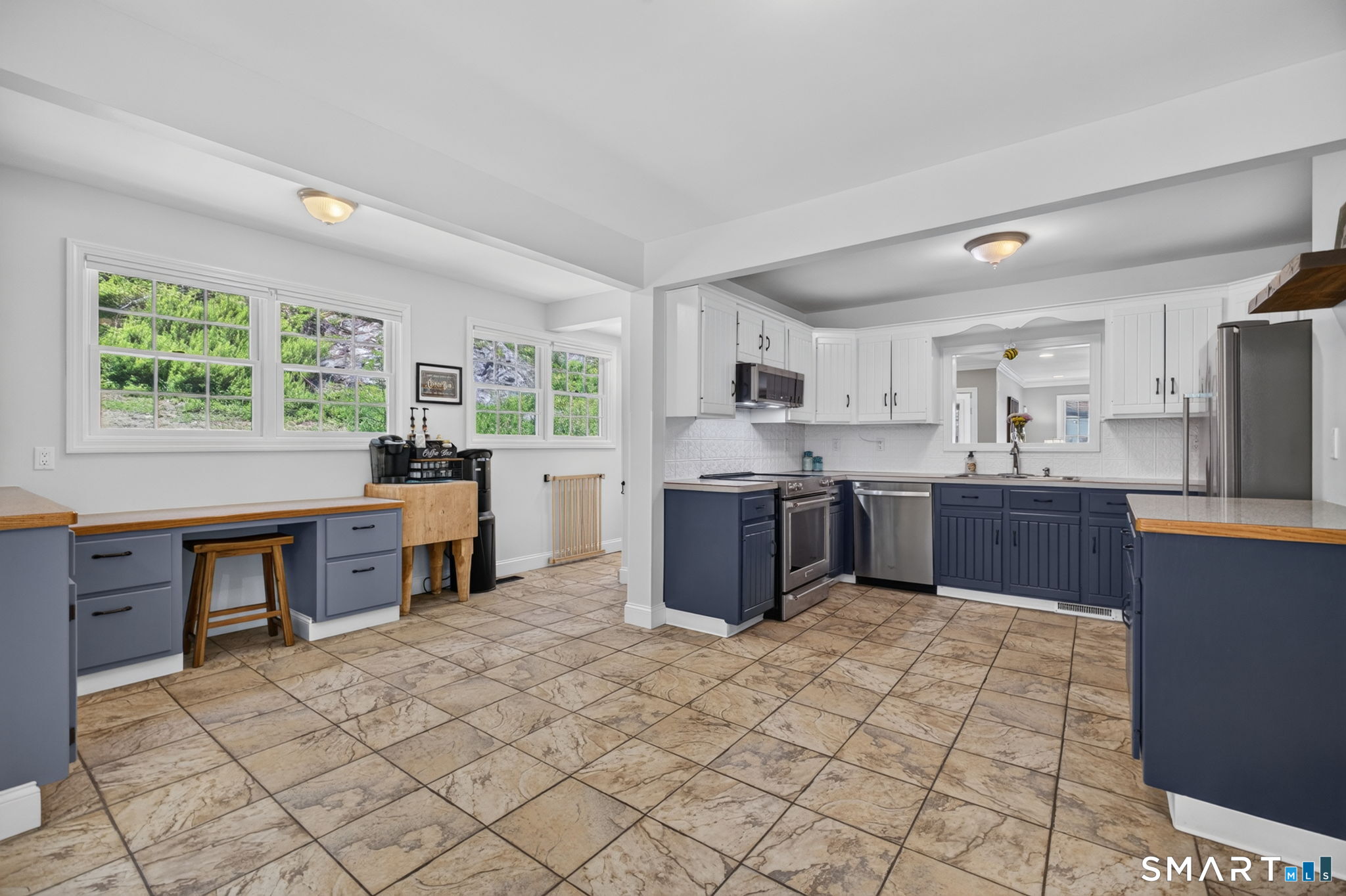 57 Edwards Road Bethany CT 06524