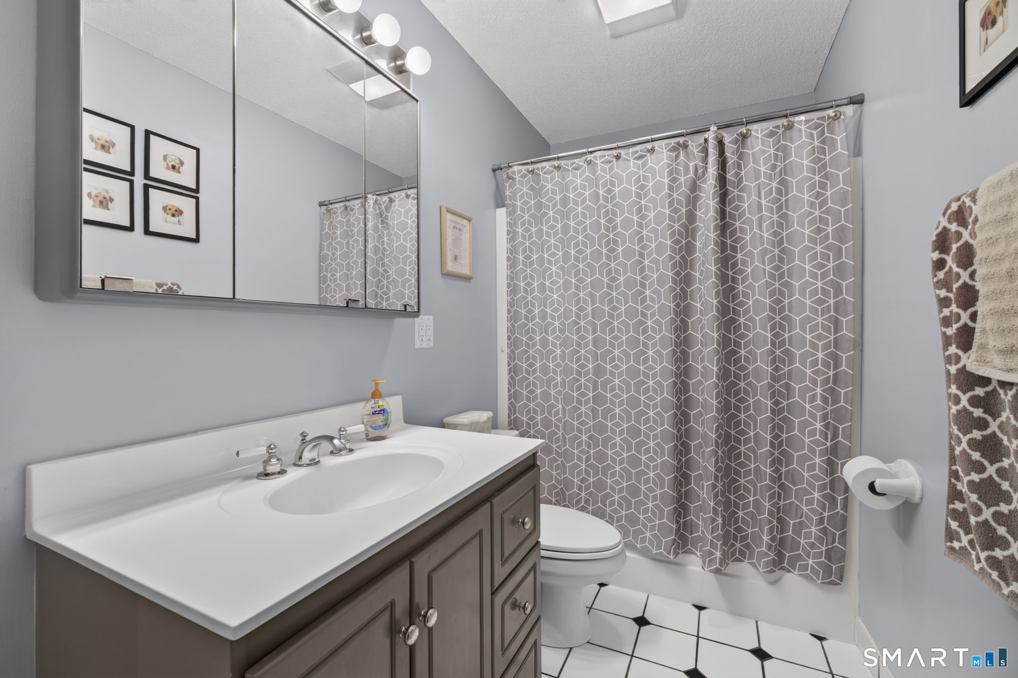 57 Edwards Road Bethany CT 06524