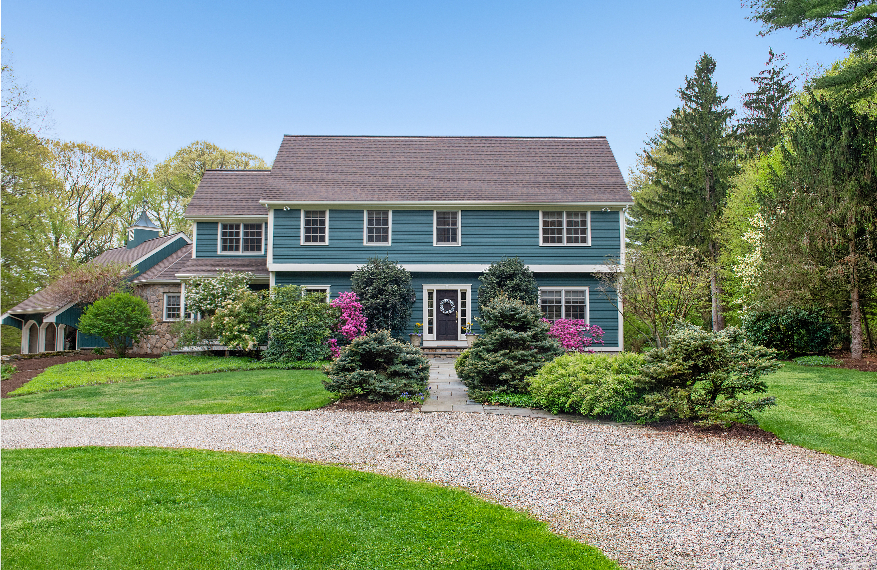 35 Sunnyview Drive Redding CT 06896