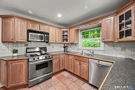 8 Ernel Drive Greenwich CT 06878