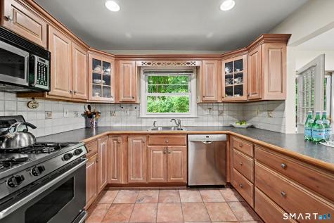 8 Ernel Drive Greenwich CT 06878