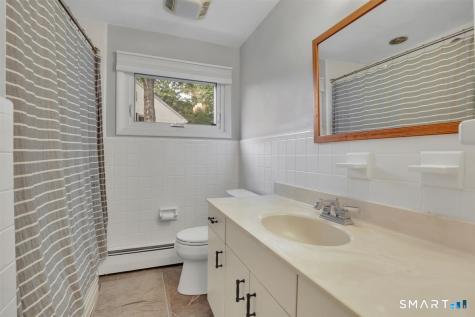 19 Tanglewood Road West Hartford CT 06117