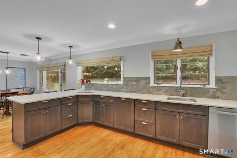 19 Tanglewood Road West Hartford CT 06117