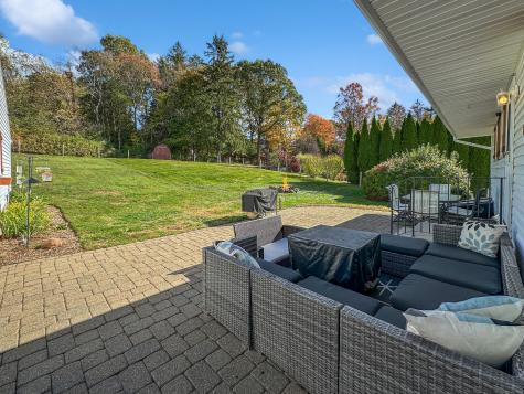 233 Oak Ridge Drive Middletown CT 06457