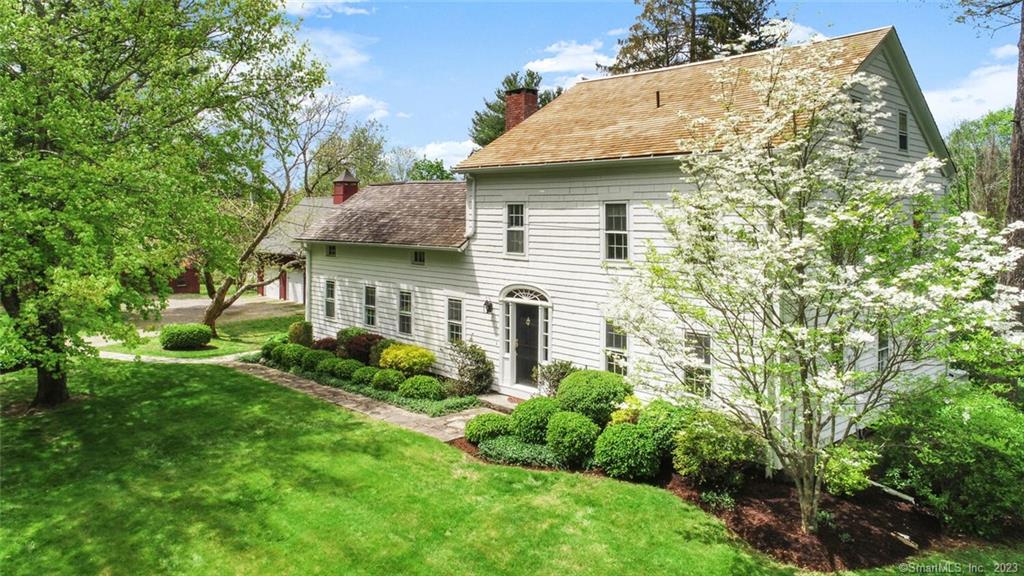 136 Castle Hill Road Newtown CT 06470