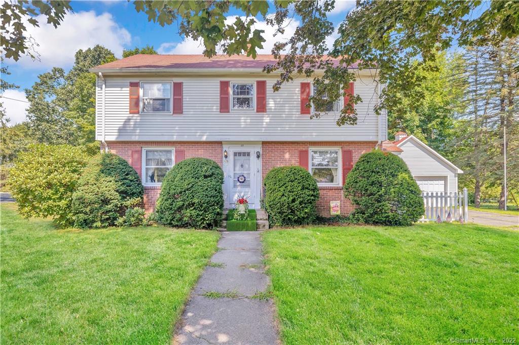 89 Middle Road Enfield CT 06082