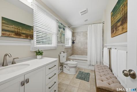 76 Winton Place Stratford CT 06614