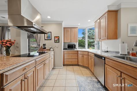 76 Winton Place Stratford CT 06614
