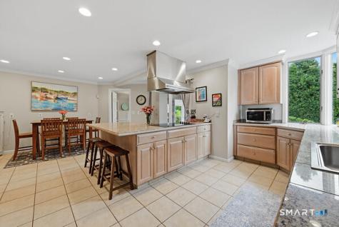76 Winton Place Stratford CT 06614