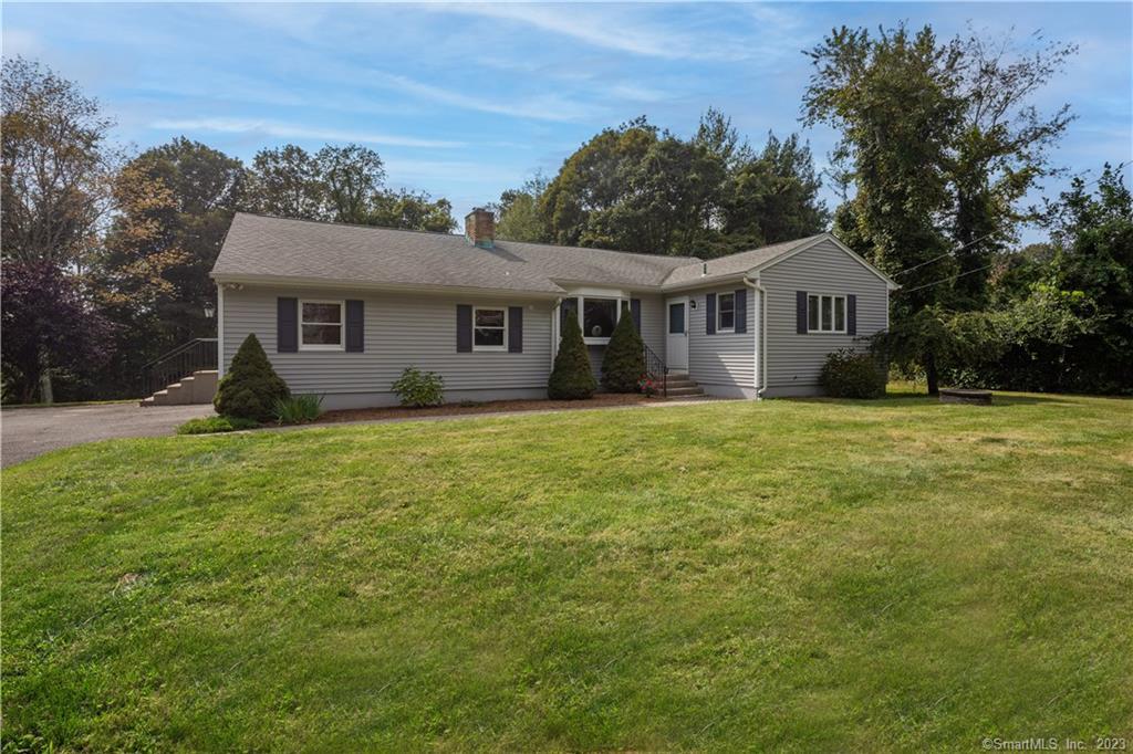 12 Macalpine Way Danbury CT 06811