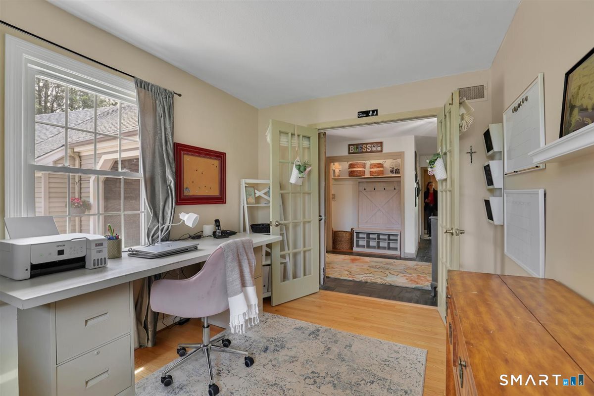 72 Old Post Road Wethersfield CT 06109