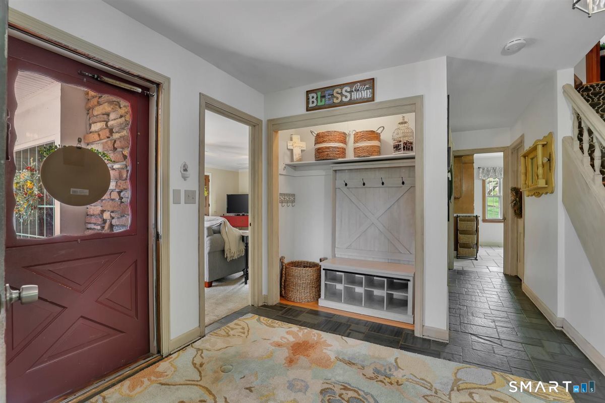 72 Old Post Road Wethersfield CT 06109