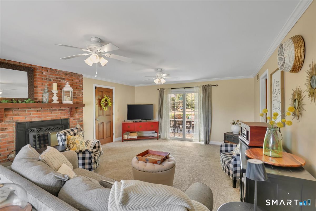 72 Old Post Road Wethersfield CT 06109