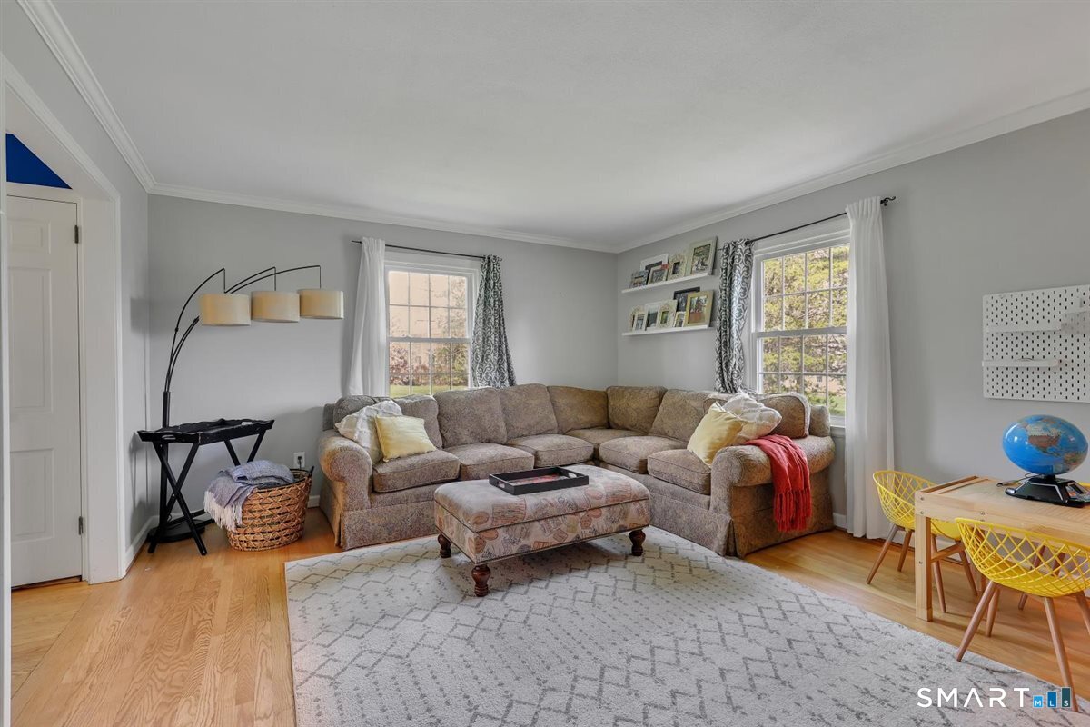 72 Old Post Road Wethersfield CT 06109