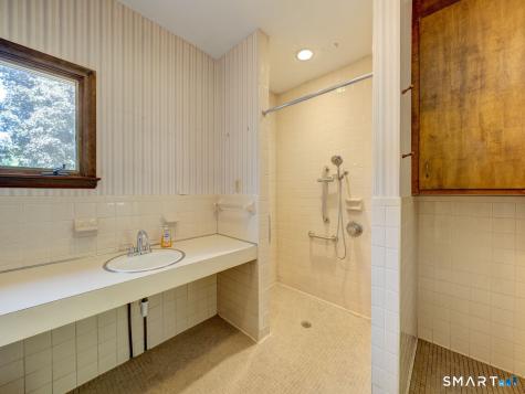92 Highwood Avenue Southington CT 06489