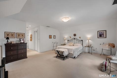68 Hart Street Burlington CT 06013