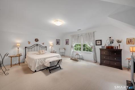 68 Hart Street Burlington CT 06013
