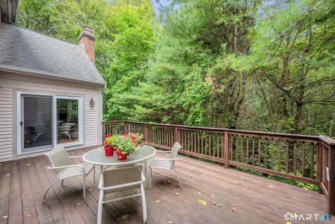 68 Hart Street Burlington CT 06013