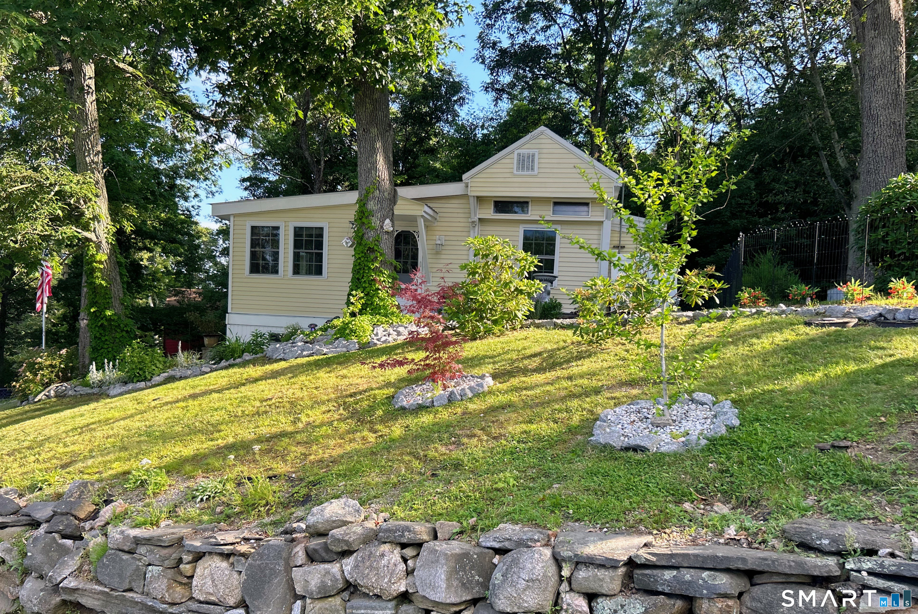 5 Hilltop Road East Hampton CT 06424