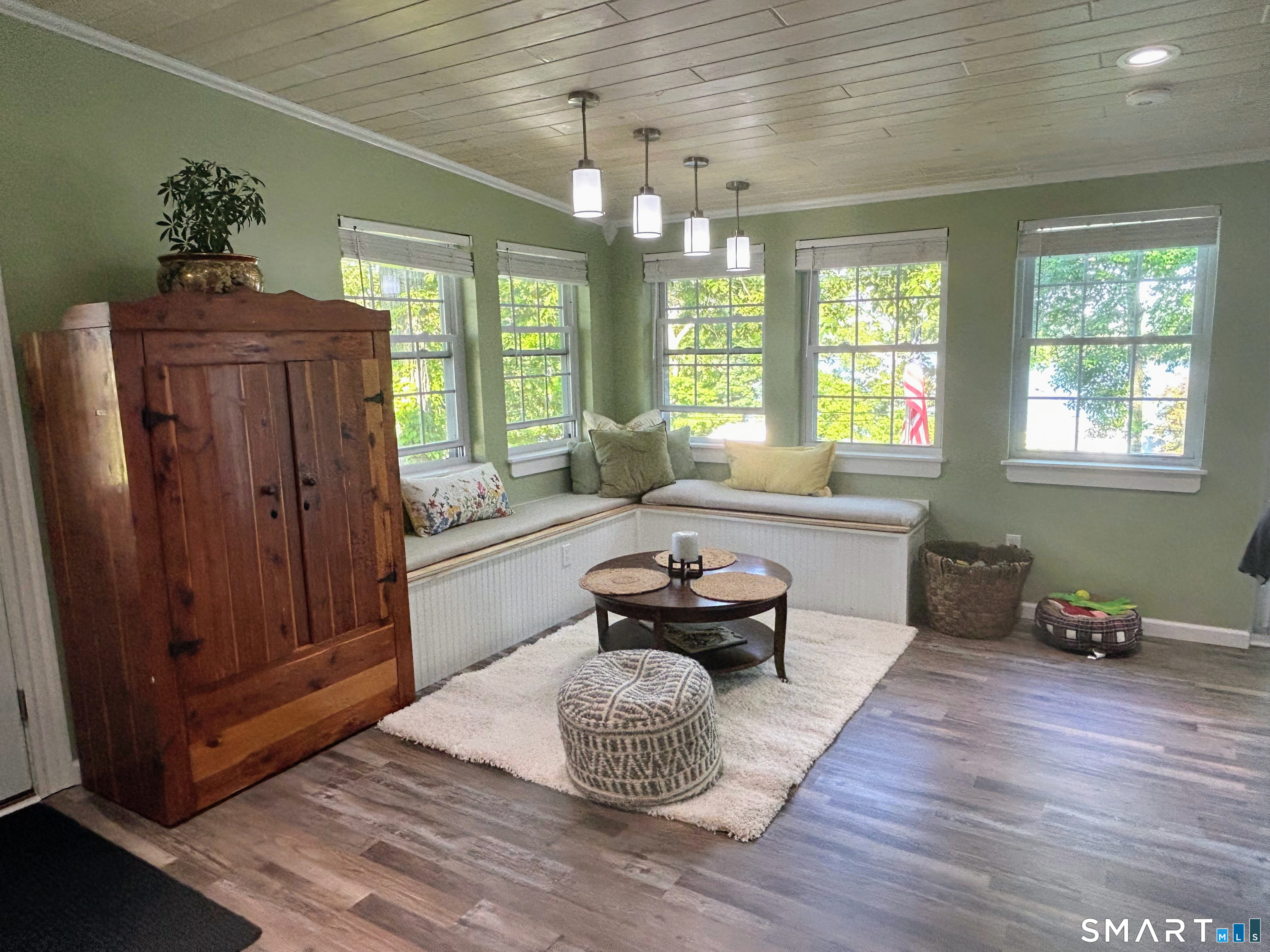 5 Hilltop Road East Hampton CT 06424