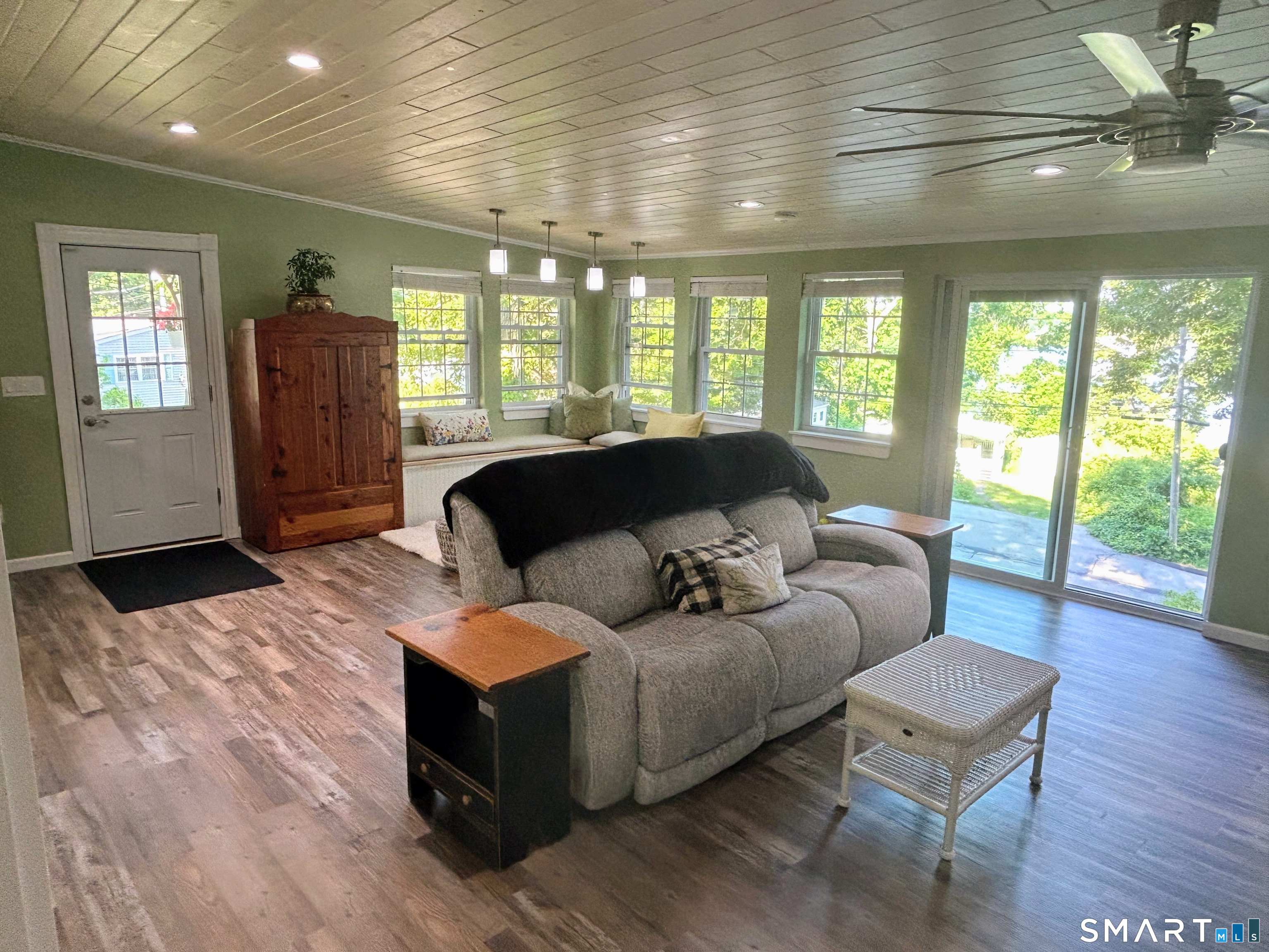 5 Hilltop Road East Hampton CT 06424