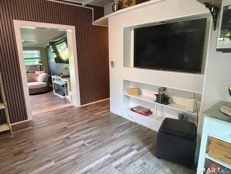 5 Hilltop Road East Hampton CT 06424