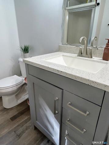 5 Hilltop Road East Hampton CT 06424